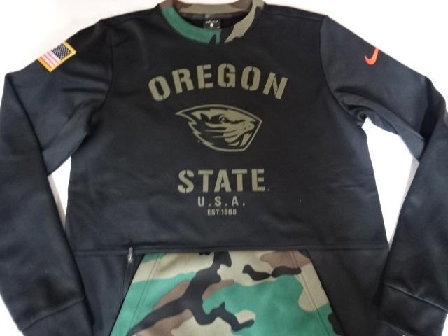 激レア【Nike】USカレッジ オレゴン州立大学 ポケット付トレーナーUS S < ブランド  激レア【Nike】USカレッジ オレゴン州立大学 ポケット付トレーナーUS S  < ブランドの
