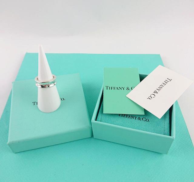 Tiffany eBt@j[ O  uh 