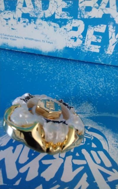 ベイ!!BB 80グラビティペルセウスAD145WD!!新品未使用!24Kゴールドメッキ!!白騎士ver !! < おもちゃ  ベイ!!BB 80グラビティペルセウスAD145WD!!新品未使用!24Kゴールドメッキ!!白騎士ver !! < おもちゃの