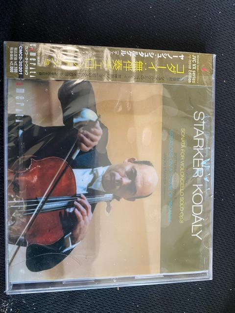 R_[CFt`FE\i^    CD/DVD/rfI 