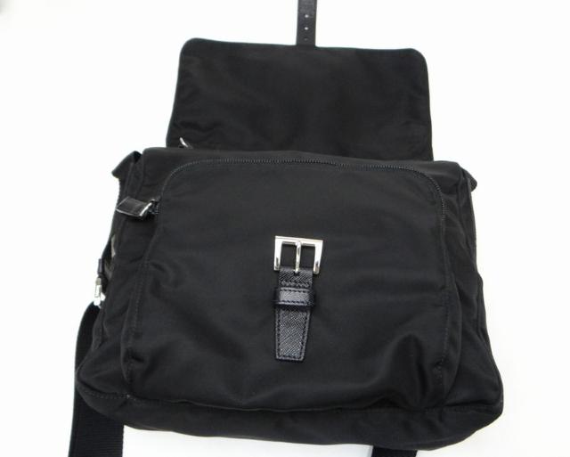 PRADA �v���_ �i�C���� �V�����_�[�o�b�O �u���b�N�~�O�p�v���[�g��USED�� �� �u�����h�� 