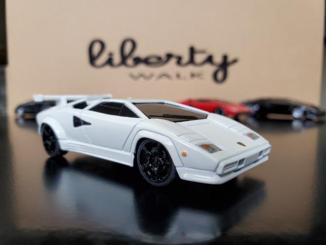 UCC X[p[J[ {M[j 1/64 ~jJ[ C  zr[ 