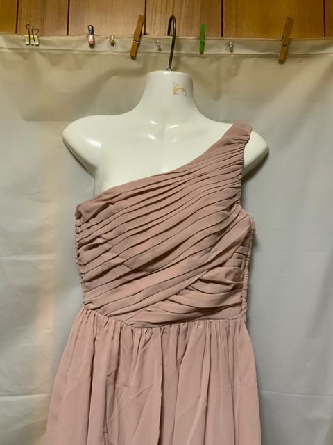 ◆未使用H&M「フォーマルドレス」サイズ38 < 女性ファッション  ◆未使用H&M「フォーマルドレス」サイズ38 < 女性ファッションの