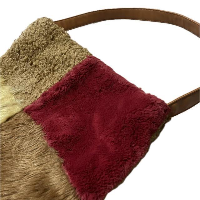 RODE SKO(ロデスコ) 大判 ファー トートバッグ < 女性ファッション RODE SKO(ロデスコ) 大判 ファー トートバッグ < 女性ファッションの