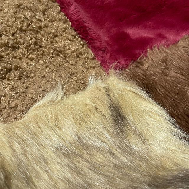 RODE SKO(ロデスコ) 大判 ファー トートバッグ < 女性ファッション RODE SKO(ロデスコ) 大判 ファー トートバッグ < 女性ファッションの