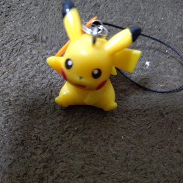 ミニチュアストラップ ピカチュウ < アニメ/コミック/キャラクター ミニチュアストラップ ピカチュウ < アニメ/コミック/キャラクターの