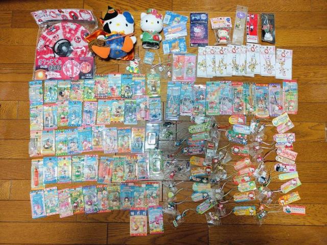 ご当地 キティ ハローキティ 根付け ストラップ マスコット 100点以上 コレクション コレクター HelloKitty < おもちゃ  ご当地 キティ ハローキティ 根付け ストラップ マスコット 100点以上 コレクション コレクター HelloKitty  < おもちゃの