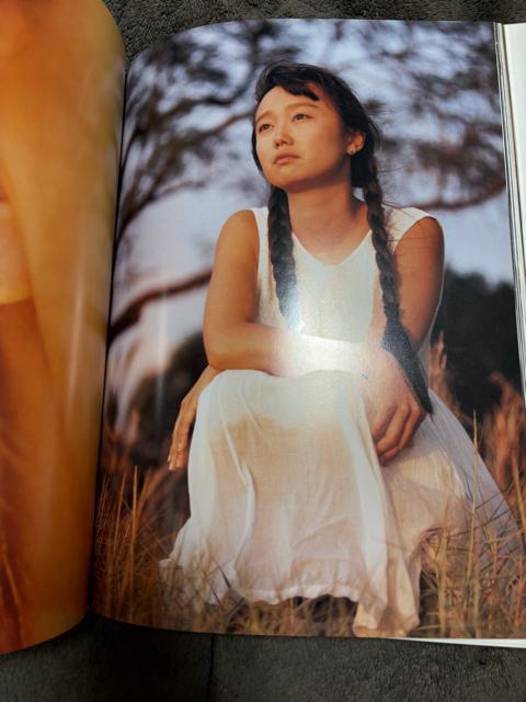 タンス整理品 書籍 おまとめOK 送料込み 工藤夕貴さん写真集 < タレントグッズ  タンス整理品 書籍 おまとめOK 送料込み 工藤夕貴さん写真集 < タレントグッズの