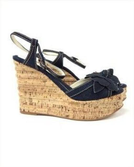 CHANELシャネル★ウェッジソールサンダル/新品! < ブランド  CHANELシャネル★ウェッジソールサンダル/新品! < ブランドの