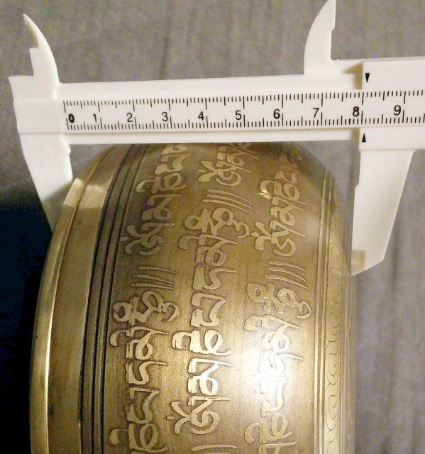 シンギングボール チベット銅仏サウンド 瞑想楽器  ストライカーとクッション付き < ホビー  シンギングボール チベット銅仏サウンド 瞑想楽器  ストライカーとクッション付き < ホビーの