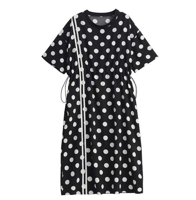 ロング丈 ドット柄ワンピース 2本ライン付き ウエスト調整ゴム ブラック 大きいサイズ < 女性ファッション ロング丈 ドット柄ワンピース 2本ライン付き ウエスト調整ゴム ブラック 大きいサイズ < 女性ファッションの