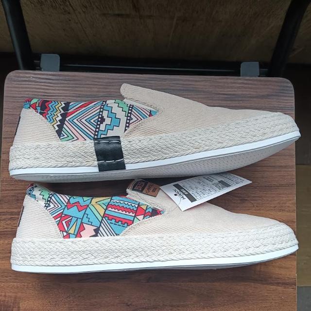 新品 26.5cm メンズ スリッポン ベージュ シューズ 靴 43 おしゃれ < 男性ファッション  新品 26.5cm メンズ スリッポン ベージュ シューズ 靴 43 おしゃれ < 男性ファッションの