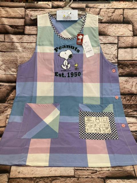 送料無料!大人気!【スヌーピー】刺繍&アップリケ&プリント付きタバーン型エプロン(画像から)1枚 < 女性ファッション  送料無料!大人気!【スヌーピー】刺繍&アップリケ&プリント付きタバーン型エプロン(画像から)1枚  < 女性ファッションの