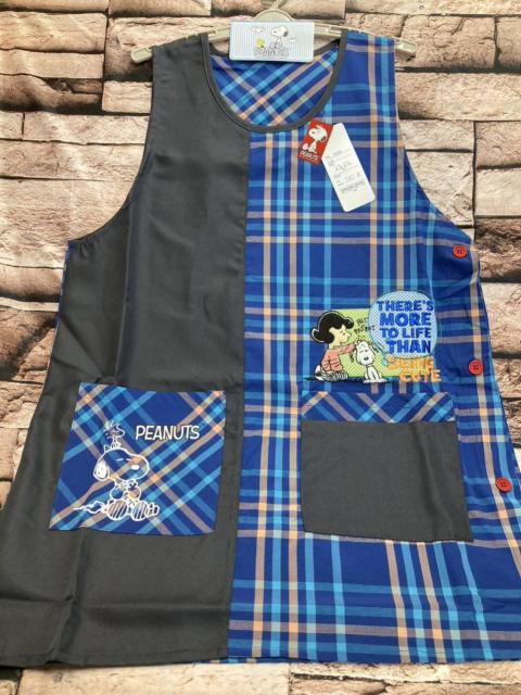 送料無料!大人気!【スヌーピー】刺繍&アップリケ&プリント付きタバーン型エプロン(画像から)1枚 < 女性ファッション  送料無料!大人気!【スヌーピー】刺繍&アップリケ&プリント付きタバーン型エプロン(画像から)1枚 < 女性ファッションの