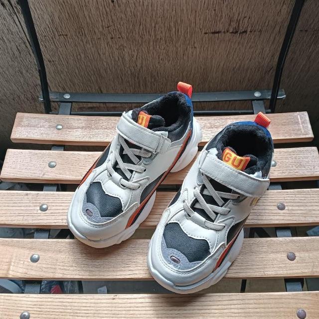 新品 20cm キッズ スニーカー 子供靴 男女兼用 靴 シューズ ホワイト < キッズ/ベビー  新品 20cm キッズ スニーカー 子供靴 男女兼用 靴 シューズ ホワイト  < キッズ/ベビーの