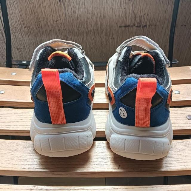 新品 20cm キッズ スニーカー 子供靴 男女兼用 靴 シューズ ホワイト < キッズ/ベビー  新品 20cm キッズ スニーカー 子供靴 男女兼用 靴 シューズ ホワイト < キッズ/ベビーの