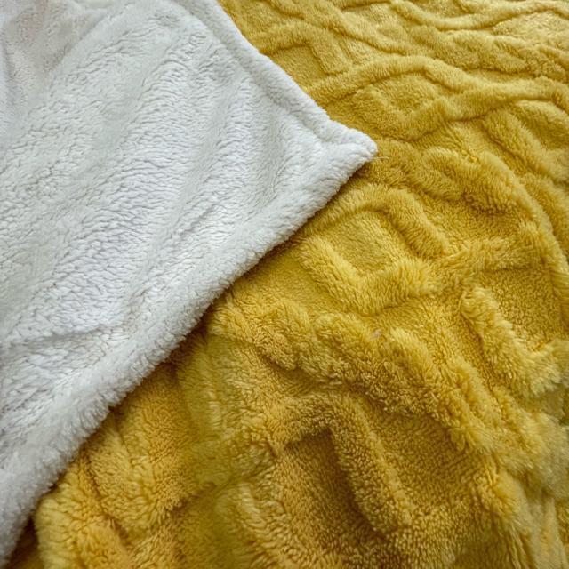 SALE☆2枚合わせ☆ジャガードフランネル裏シープ毛布☆ワイドシングル☆150×200cm☆YE < インテリア/ライフ SALE☆2枚合わせ☆ジャガードフランネル裏シープ毛布☆ワイドシングル☆150×200cm☆YE < インテリア/ライフの