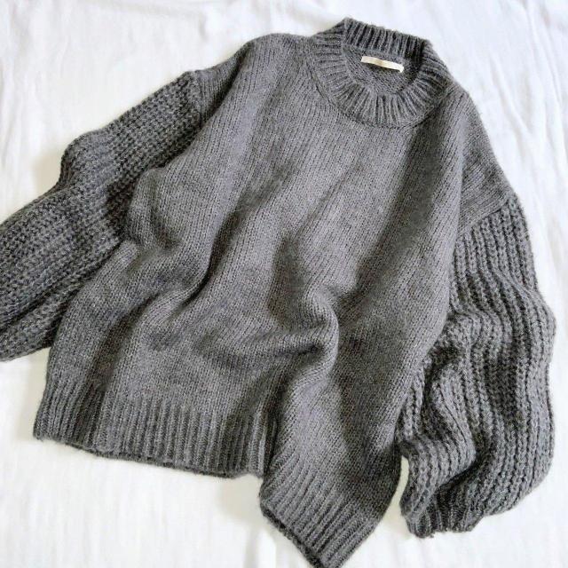 switch☆袖編み目違いニットプルオーバー/美品 < 女性ファッション switch☆袖編み目違いニットプルオーバー/美品 < 女性ファッションの