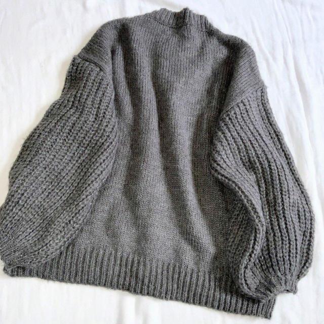 switch☆袖編み目違いニットプルオーバー/美品 < 女性ファッション switch☆袖編み目違いニットプルオーバー/美品 < 女性ファッションの