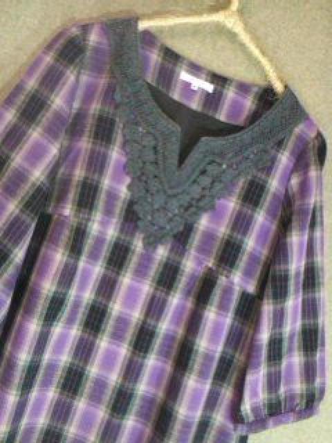 *襟元カギ針編みレース起毛チェック柄ワンピ* M < 女性ファッション *襟元カギ針編みレース起毛チェック柄ワンピ* M < 女性ファッションの