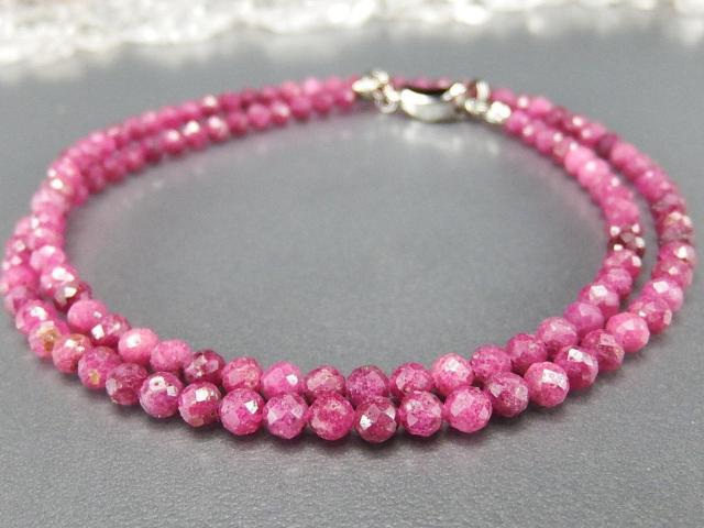 天然石ルビー小粒約4mm強ネックレスワイヤー仕上げステンレス金具宝石の女王 < 女性アクセサリー/時計  天然石ルビー小粒約4mm強ネックレスワイヤー仕上げステンレス金具宝石の女王 < 女性アクセサリー/時計の