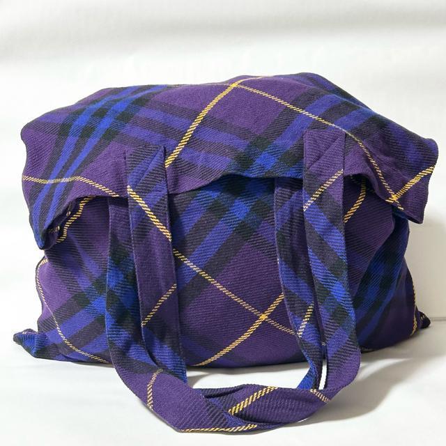 BURBERRY �o�[�o���[ �m�o�`�F�b�N �R�b�g�� �V�����_�[�o�b�O A4 ���[ ���� ���΂� �l�C�r�[ �p�[�v�� �� �u�����h�� 