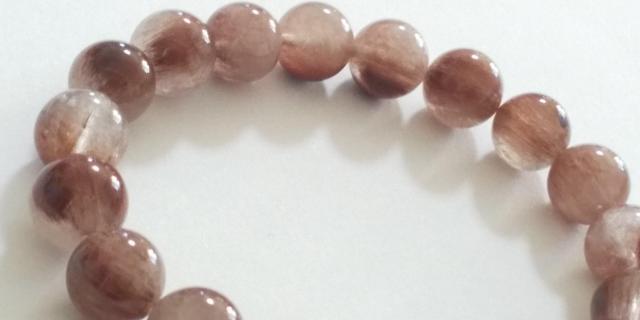 定形外無料*レッドラビットファールチルクォーツ*天然石ブレス < 女性アクセサリー/時計 定形外無料*レッドラビットファールチルクォーツ*天然石ブレス < 女性アクセサリー/時計の