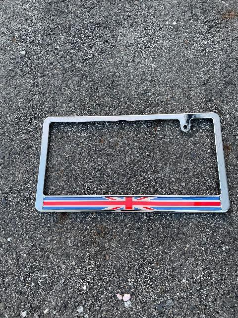 普通車リア用!ユニオンジャックメッキナンバーフレーム! < 自動車/バイク 普通車リア用!ユニオンジャックメッキナンバーフレーム! < 自動車/バイク