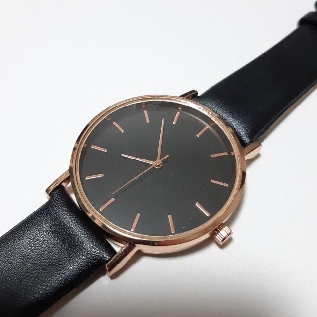 新品 腕時計 シンプルイズベスト ビジネス BLACK&GOLD < 男性アクセサリー/時計  新品 腕時計 シンプルイズベスト ビジネス BLACK&GOLD < 男性アクセサリー/時計の