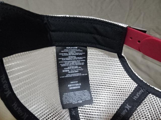 USA購入 ハーレー【Hurley】アメリカ星条旗デザイン メッシュキャップ < 男性ファッション  USA購入 ハーレー【Hurley】アメリカ星条旗デザイン メッシュキャップ < 男性ファッションの