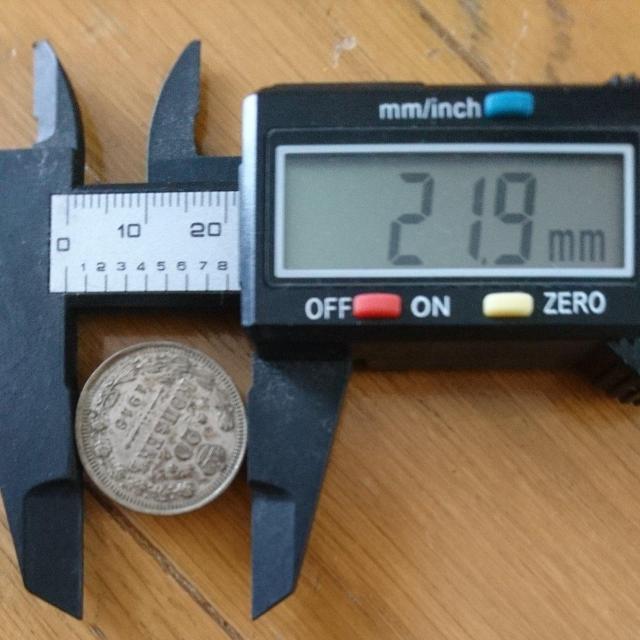 ÑK 鐭VA20RyCJ   zr[ 