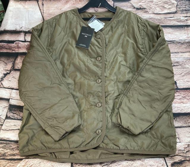 IyĒgIȃLgt[XHWPbg(摜)P  t@bV 