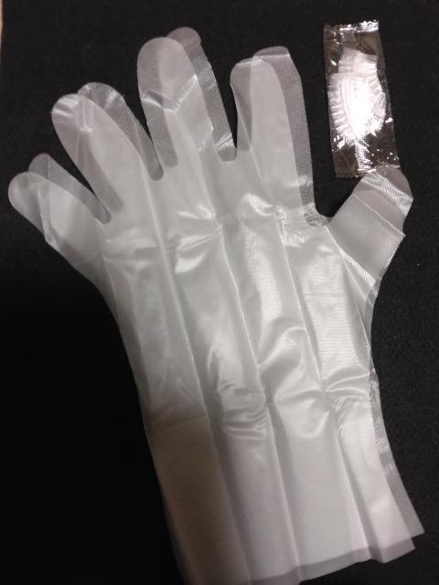 ヘアマニキュアに付いていた手袋とイヤーキャップ < 香水/コスメ/ネイル  ヘアマニキュアに付いていた手袋とイヤーキャップ  < 香水/コスメ/ネイルの