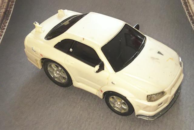 ドライブタウン日産スカイラインGT-R BNR34白プルバックカーミニカー車サイズ107mm難有り < ホビー  ドライブタウン日産スカイラインGT-R BNR34白プルバックカーミニカー車サイズ107mm難有り  < ホビーの