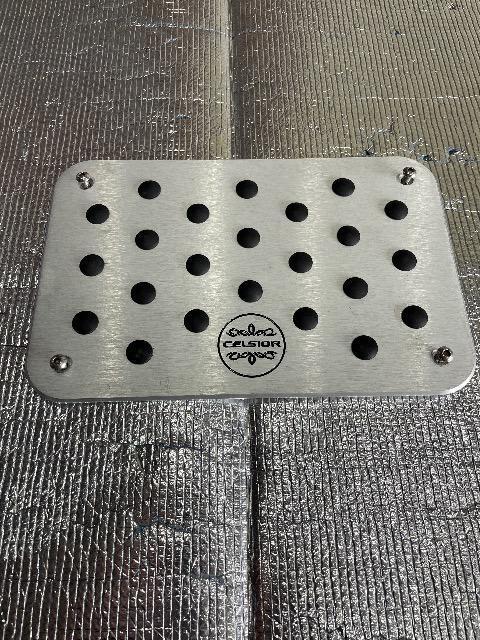 希少!セルシオ!フロアマットプレート! < 自動車/バイク 希少!セルシオ!フロアマットプレート! < 自動車/バイク