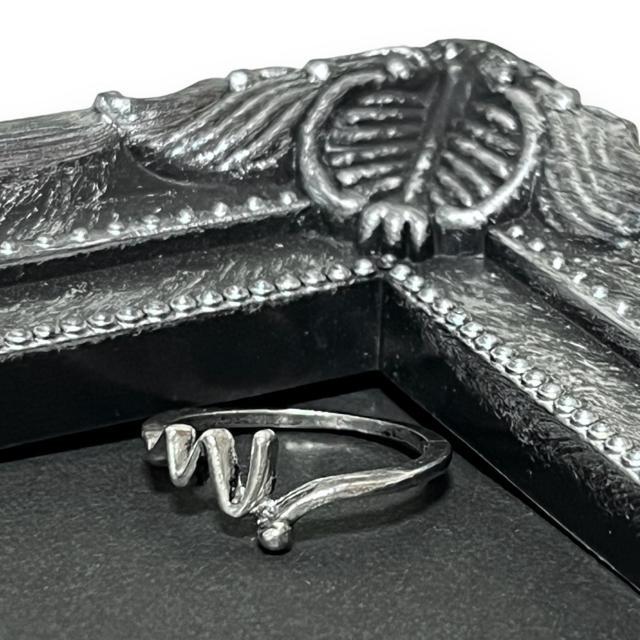 【SALE/新品/11号】心電図デザインリング < 女性アクセサリー/時計  【SALE/新品/11号】心電図デザインリング < 女性アクセサリー/時計の