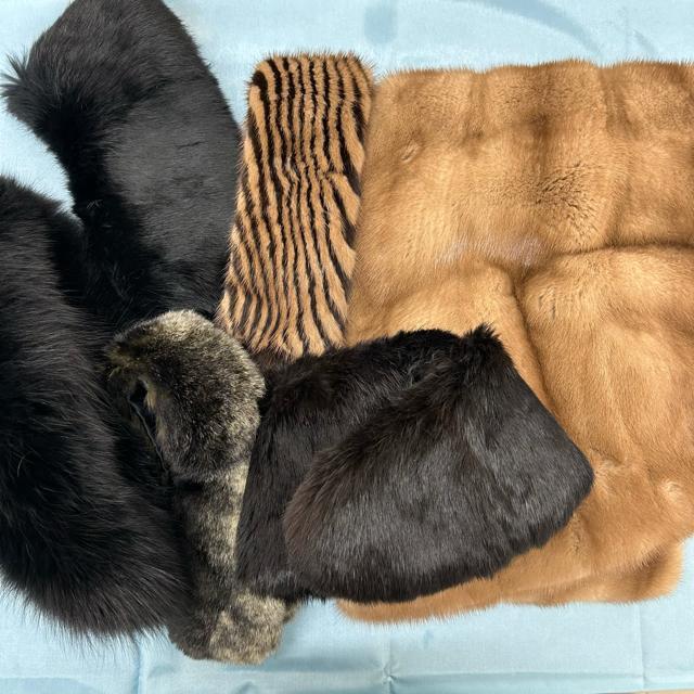 ミンクファー Majestic Select Brown ファー 毛皮 < 女性ファッション ミンクファー Majestic Select Brown ファー 毛皮 < 女性ファッションの