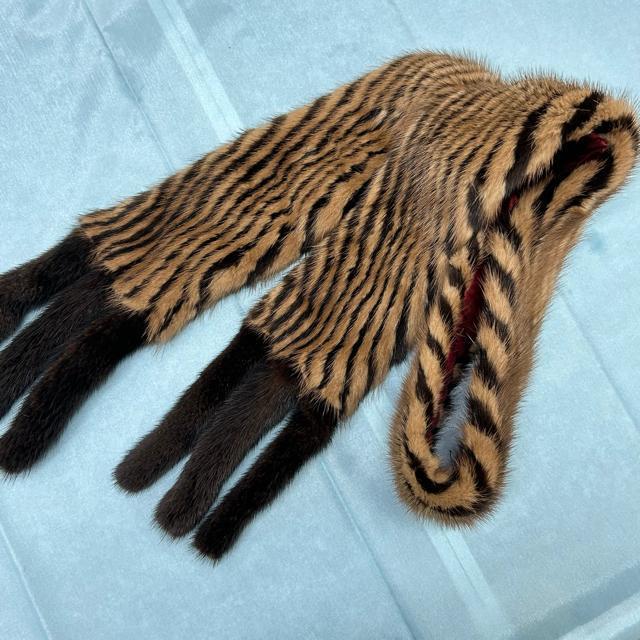 ミンクファー Majestic Select Brown ファー 毛皮 < 女性ファッション ミンクファー Majestic Select Brown ファー 毛皮 < 女性ファッションの