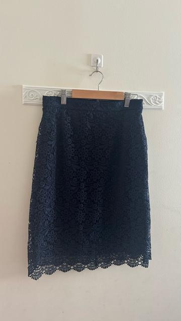ユニクロ レーススカート タイトスカート ネイビー L < 女性ファッション ユニクロ レーススカート タイトスカート ネイビー L < 女性ファッションの