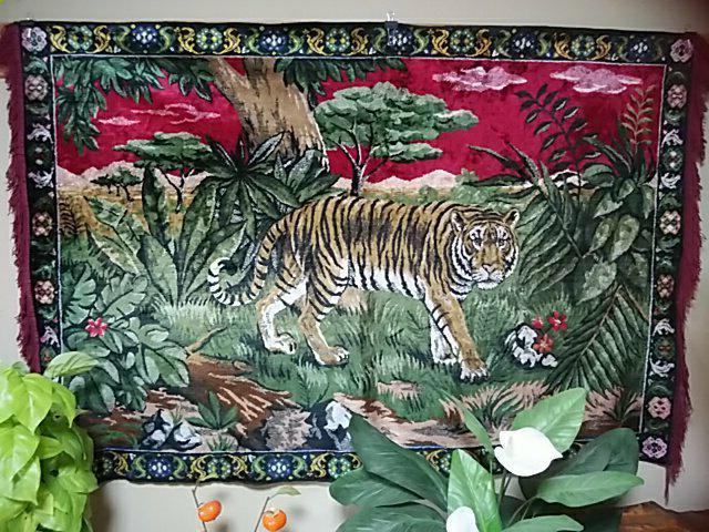 ヴィンテージタイガー迫力大判絨毯ラグ★虎柄タペストリー カーペット < インテリア/ライフ  ヴィンテージタイガー迫力大判絨毯ラグ★虎柄タペストリー カーペット < インテリア/ライフの