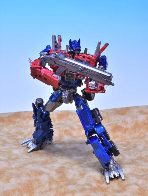 加工品 トランスフォーマー AD02 クラシックオプティマス プライム < ホビー  加工品 トランスフォーマー AD02 クラシックオプティマス プライム  < ホビーの