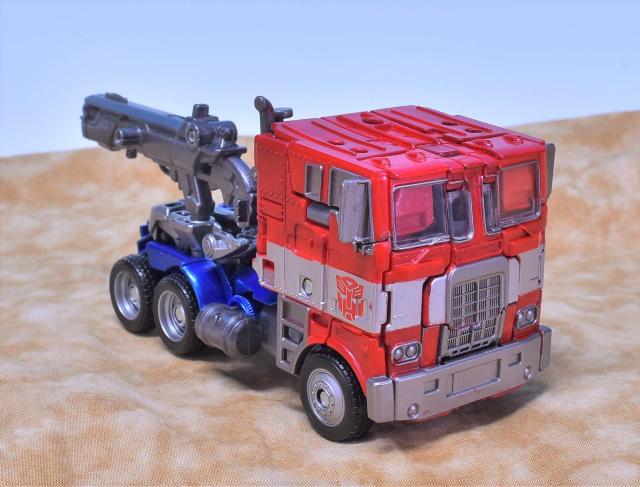 加工品 トランスフォーマー AD02 クラシックオプティマス プライム < ホビー  加工品 トランスフォーマー AD02 クラシックオプティマス プライム < ホビーの