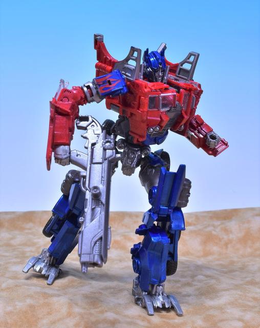 加工品 トランスフォーマー AD02 クラシックオプティマス プライム < ホビー  加工品 トランスフォーマー AD02 クラシックオプティマス プライム < ホビーの