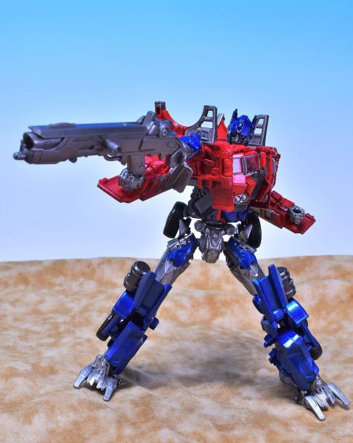 加工品 トランスフォーマー AD02 クラシックオプティマス プライム < ホビー  加工品 トランスフォーマー AD02 クラシックオプティマス プライム < ホビーの
