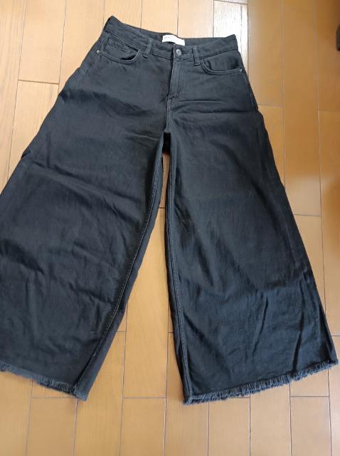 ZARA BASIC Z1975 DENIM★柔らか薄手ワイドデニムパンツ★美美品★素敵★履き心地抜群★ザラ★ < 女性ファッション ZARA BASIC Z1975 DENIM★柔らか薄手ワイドデニムパンツ★美美品★素敵★履き心地抜群★ザラ★ < 女性ファッションの