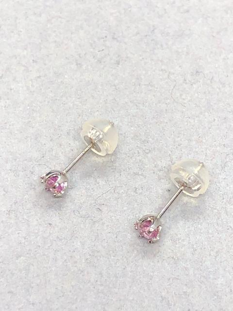 即決 K14WG ホワイトゴールド ピアス 両耳 < 女性アクセサリー/時計 即決 K14WG ホワイトゴールド ピアス 両耳 < 女性アクセサリー/時計の