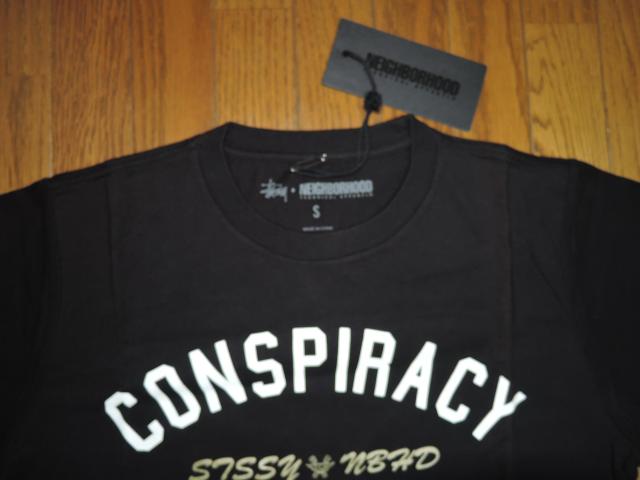 新品 NEIGHBORHOOD × STUSSYコラボ ボーンヤード Tシャツ 黒S ナンバリング ネイバーフッド×ステューシー < ブランド  新品 NEIGHBORHOOD × STUSSYコラボ ボーンヤード Tシャツ 黒S ナンバリング ネイバーフッド×ステューシー < ブランドの
