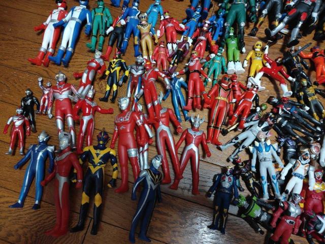 仮面ライダー ウルトラマン 怪獣 戦隊 ヒーロー ソフビ フィギュア 約130体 < ホビー  仮面ライダー ウルトラマン 怪獣 戦隊 ヒーロー ソフビ フィギュア 約130体 < ホビーの