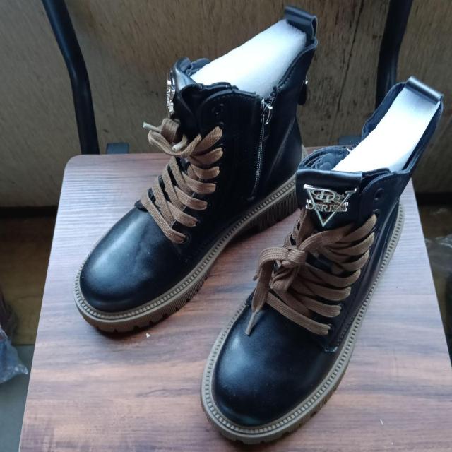 新品 22.5cm レディース ブーツ ブラック 厚底 シューズ ショートブーツ < 女性ファッション  新品 22.5cm レディース ブーツ ブラック 厚底 シューズ ショートブーツ  < 女性ファッションの