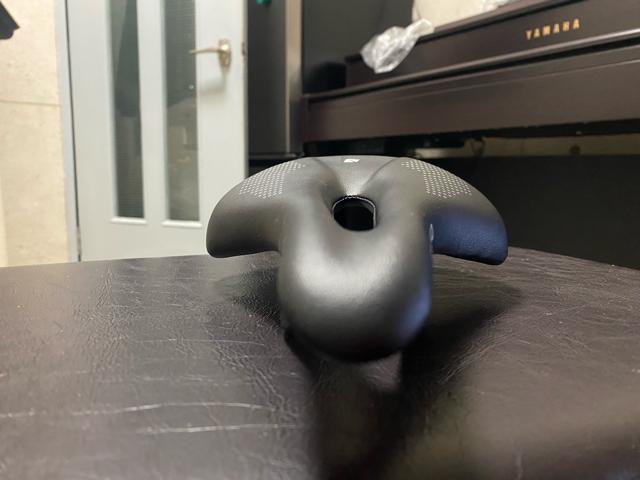 新品フルカーボンサドル KOCEVLO 155mm 134g < レジャー/スポーツ 新品フルカーボンサドル KOCEVLO 155mm 134g < レジャー/スポーツの